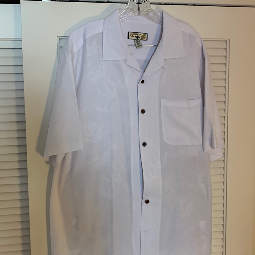 Caribbean Joe rayon poly short sleeve shirt L